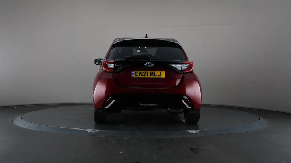 2021-toyota-yaris-15-vvt-i-excel-big-35