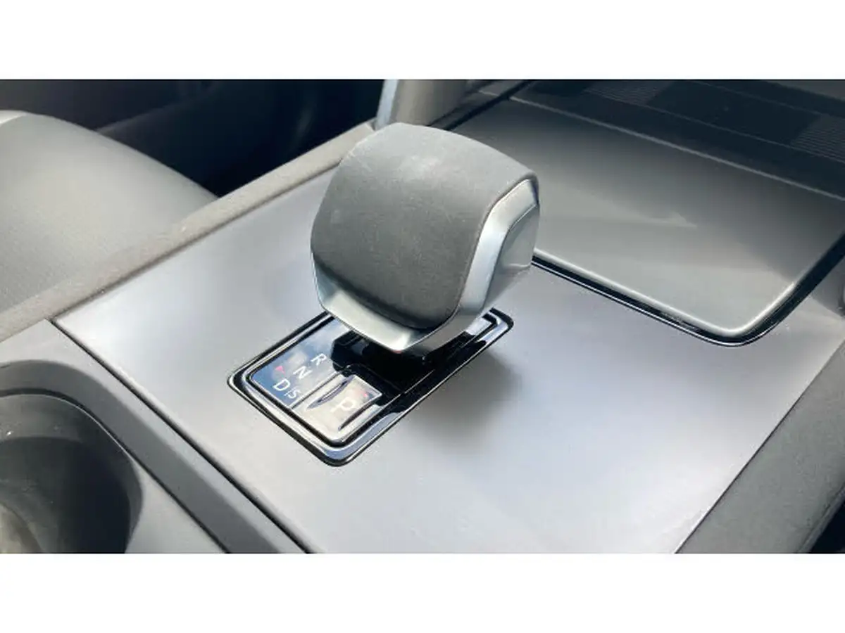 2025-land-rover-discovery-sport-20-d200-dynamic-hse-big-12