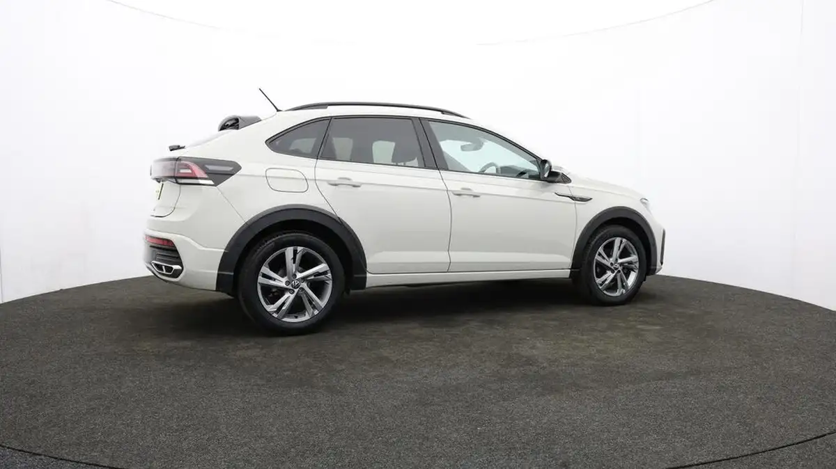 2022-volkswagen-taigo-10-tsi-r-line-big-39