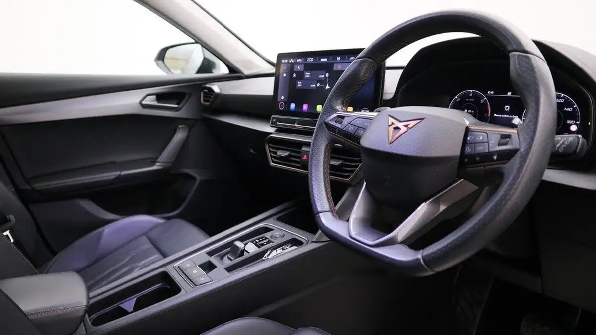2022-cupra-formentor-14-e-hybrid-v2-big-6