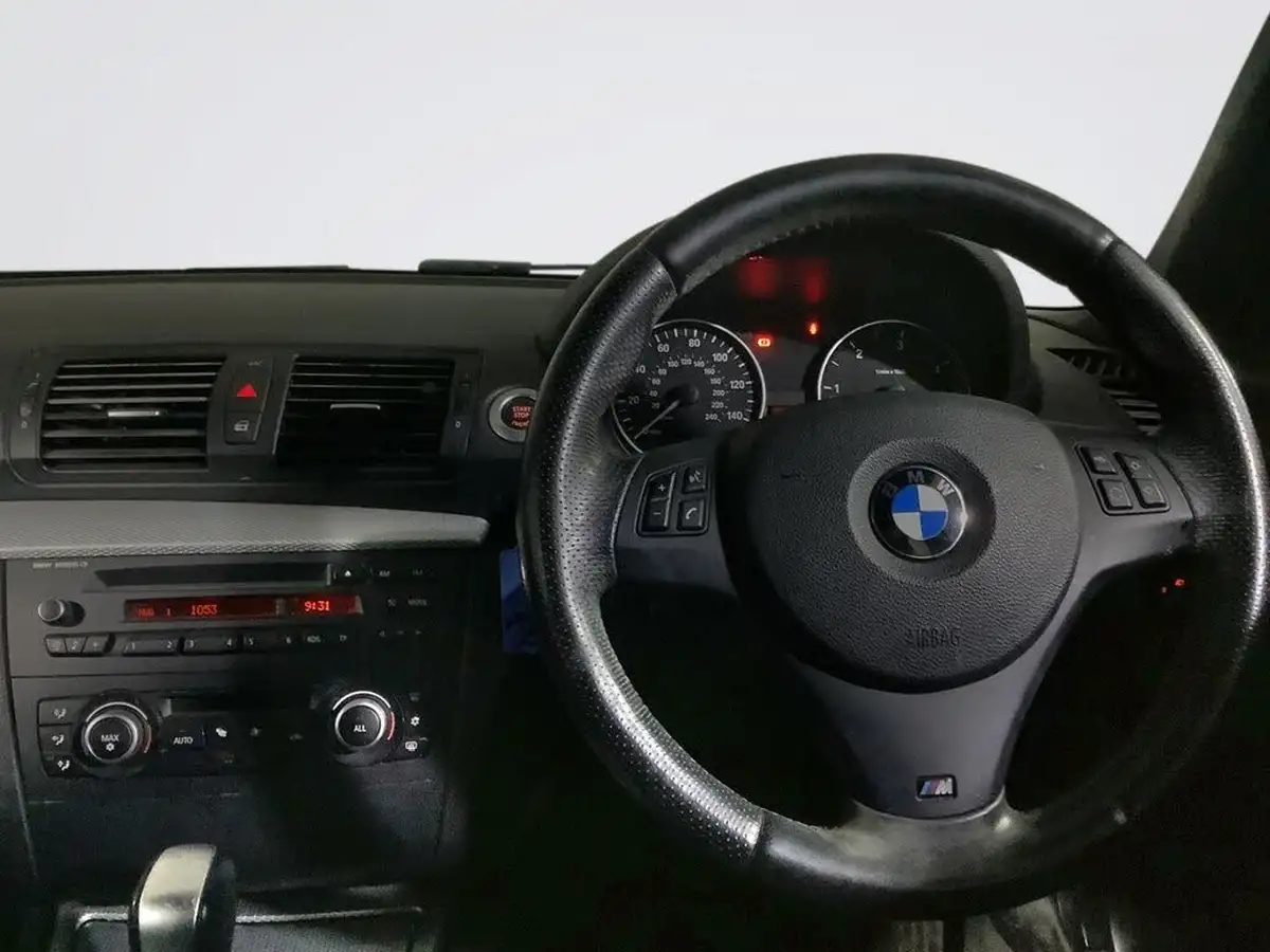 2010-bmw-1-series-20td-118d-m-sport-hatchback-5d-auto-big-13