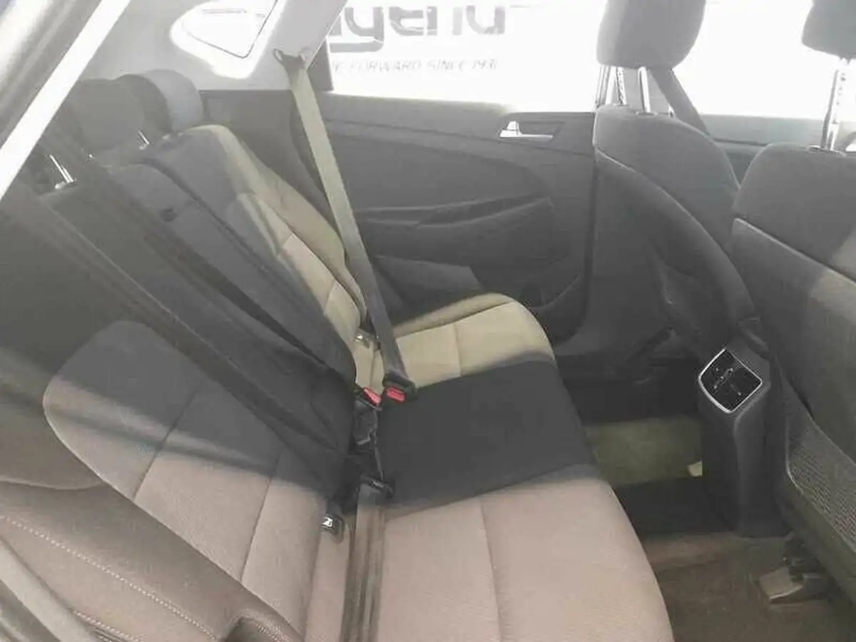 2019-hyundai-tucson-16-gdi-s-connect-big-11