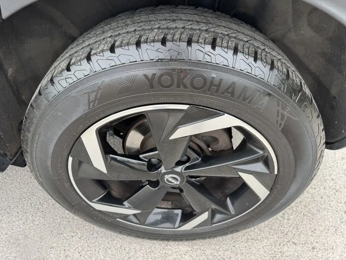 2023-nissan-juke-10-dig-t-n-connecta-dct-big-35