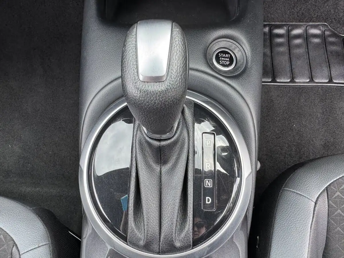 2023-nissan-juke-10-dig-t-n-connecta-dct-big-59