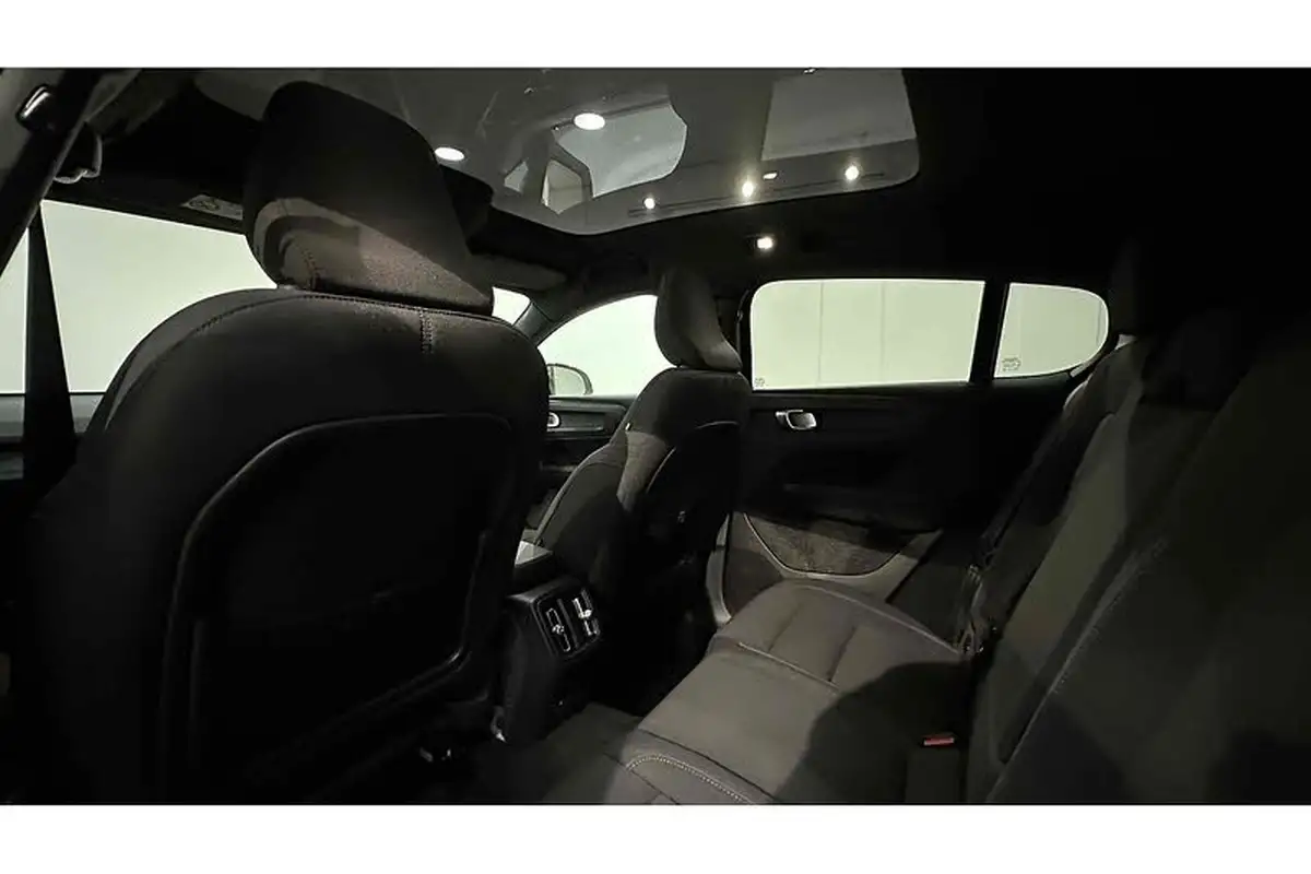 2023-volvo-c40-e-recharge-plus-228bhp-big-21