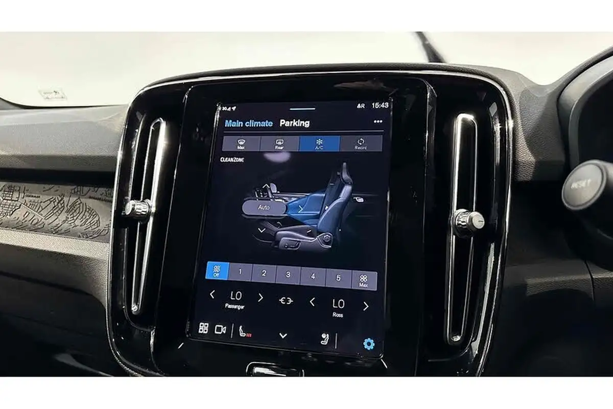 2023-volvo-c40-e-recharge-plus-228bhp-big-43