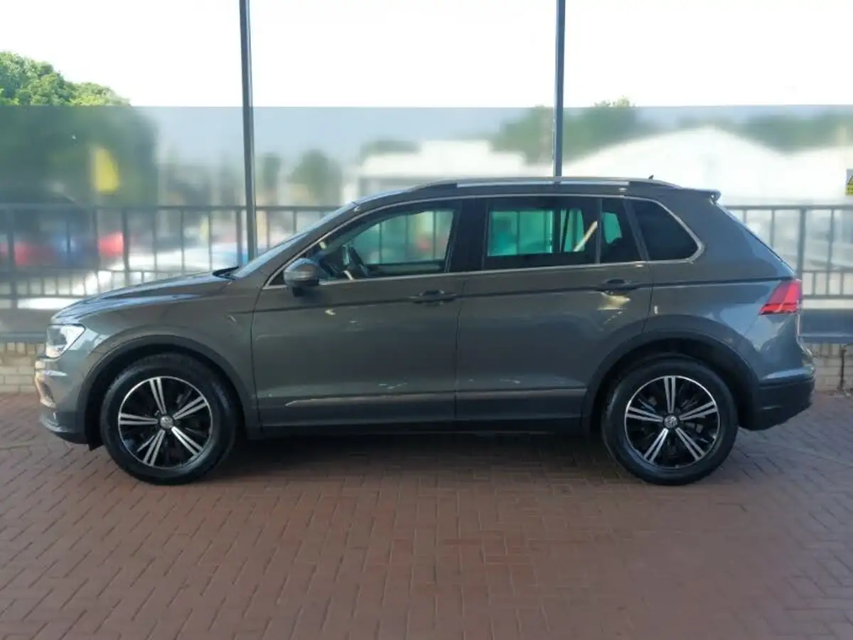 2018-volkswagen-tiguan-20tdi-se-navigation-150ps-ss-big-3