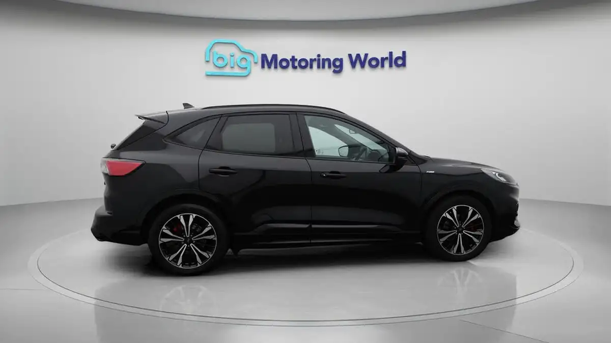 2021-ford-kuga-15-st-line-x-edition-big-7