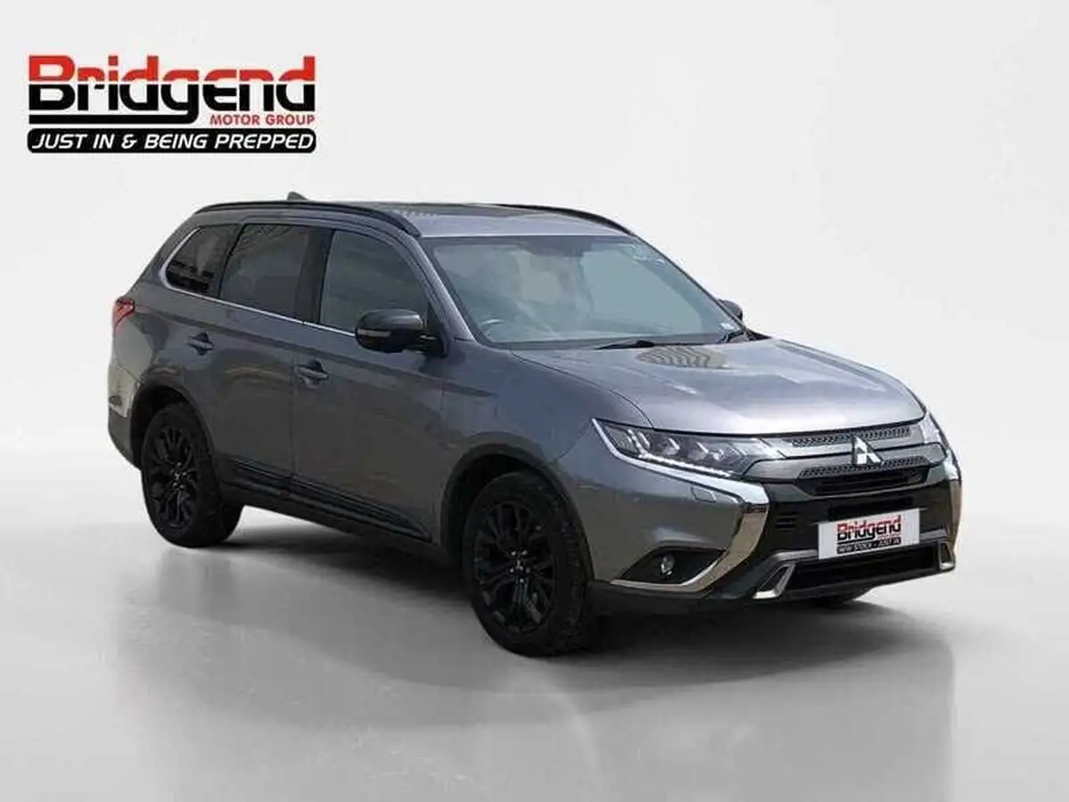 2019-mitsubishi-outlander-20-black-big-0