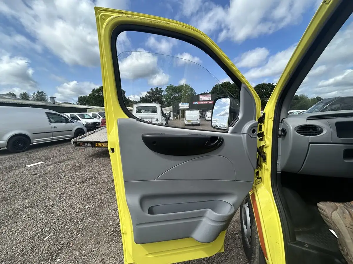 2009-ldv-maxus-25td-35t-lwb-25cdi-120ps-ex-high-roof-crew-van-3st-big-15