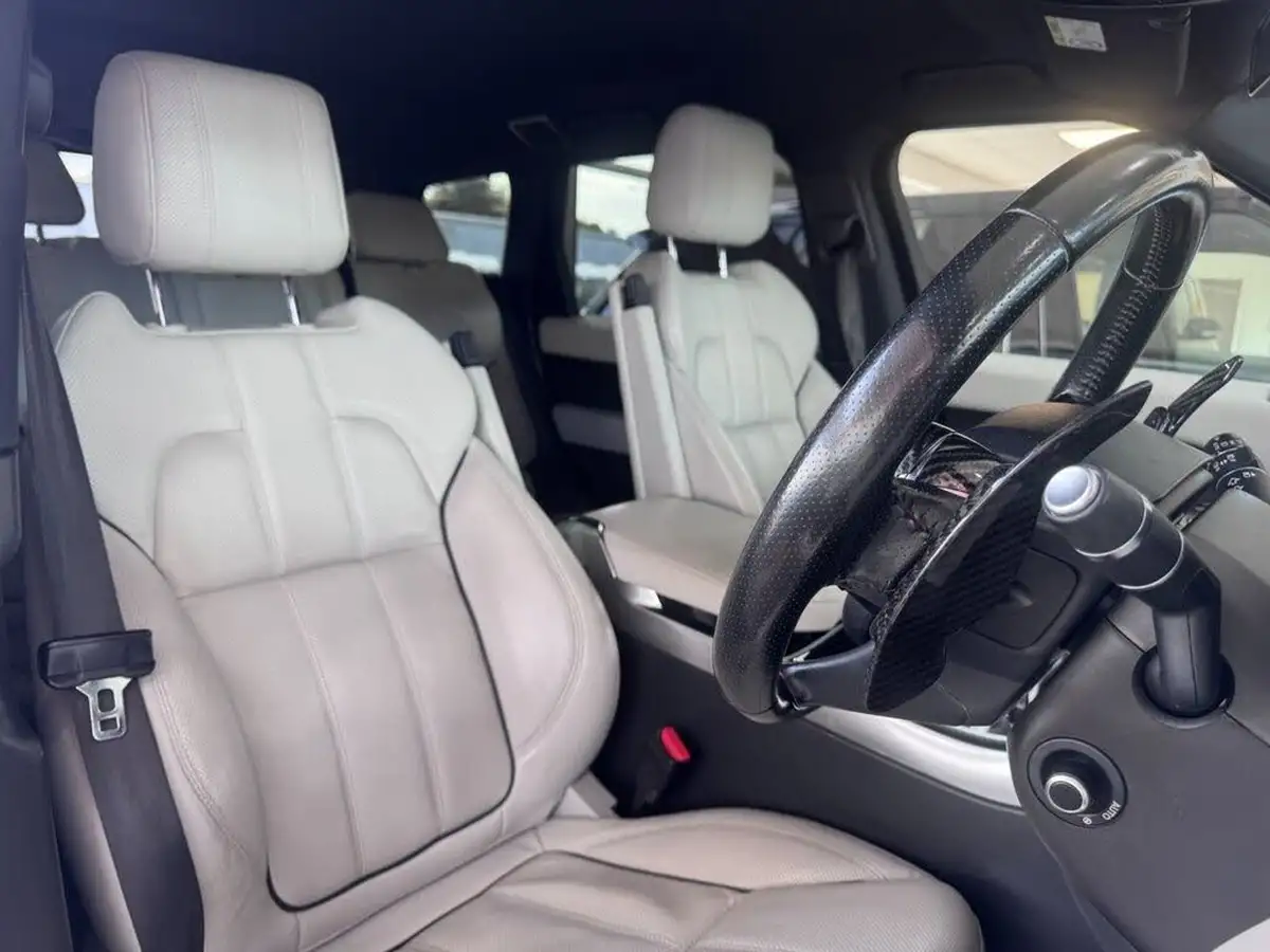 2015-land-rover-range-rover-sport-30-sd-v6-hse-292ps-4x4-big-11
