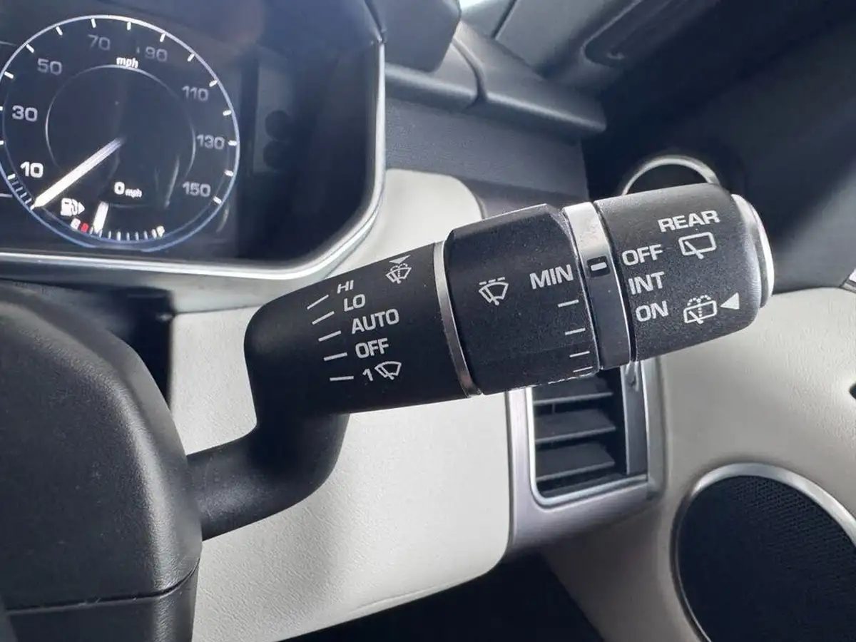 2015-land-rover-range-rover-sport-30-sd-v6-hse-292ps-4x4-big-39