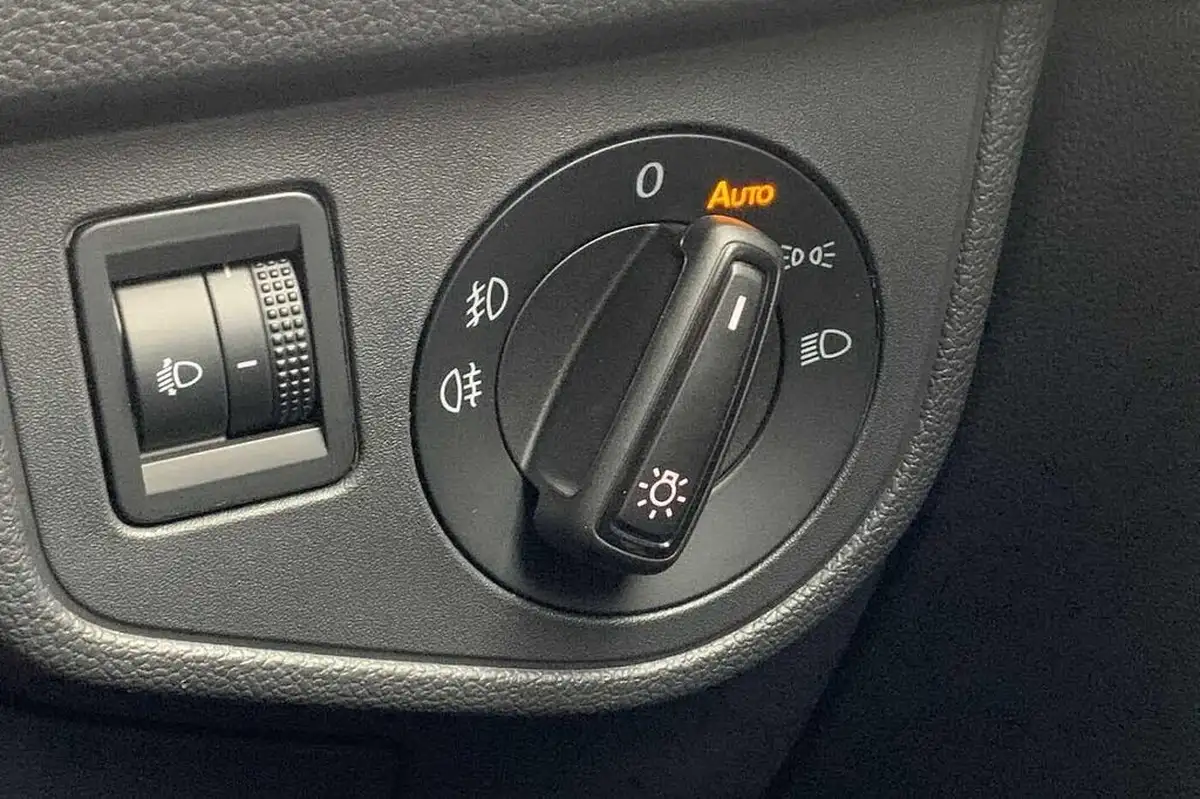 2025-volkswagen-taigo-10-tsi-life-115ps-dsg-big-29