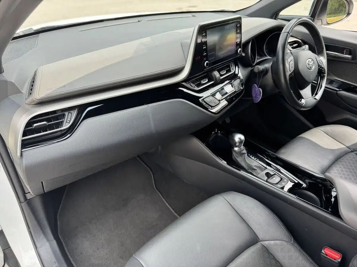 2020-toyota-c-hr-18-vvt-i-excel-big-30