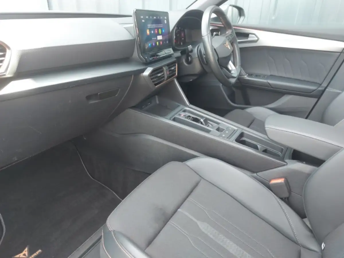 2022-cupra-leon-nf-20-tsi-vz1-big-4