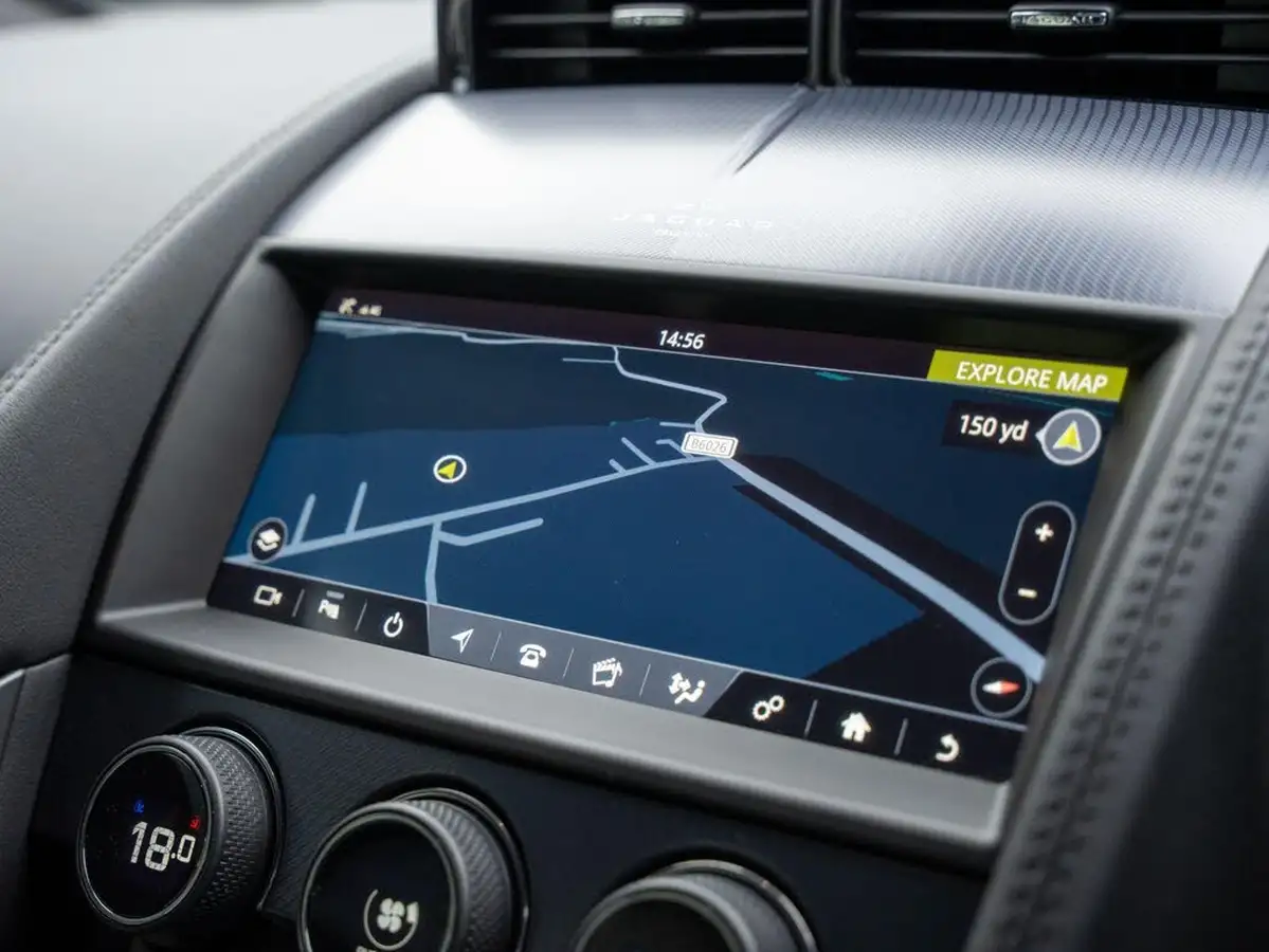 2022-jaguar-f-type-20-p300-r-dynamic-coupe-big-13