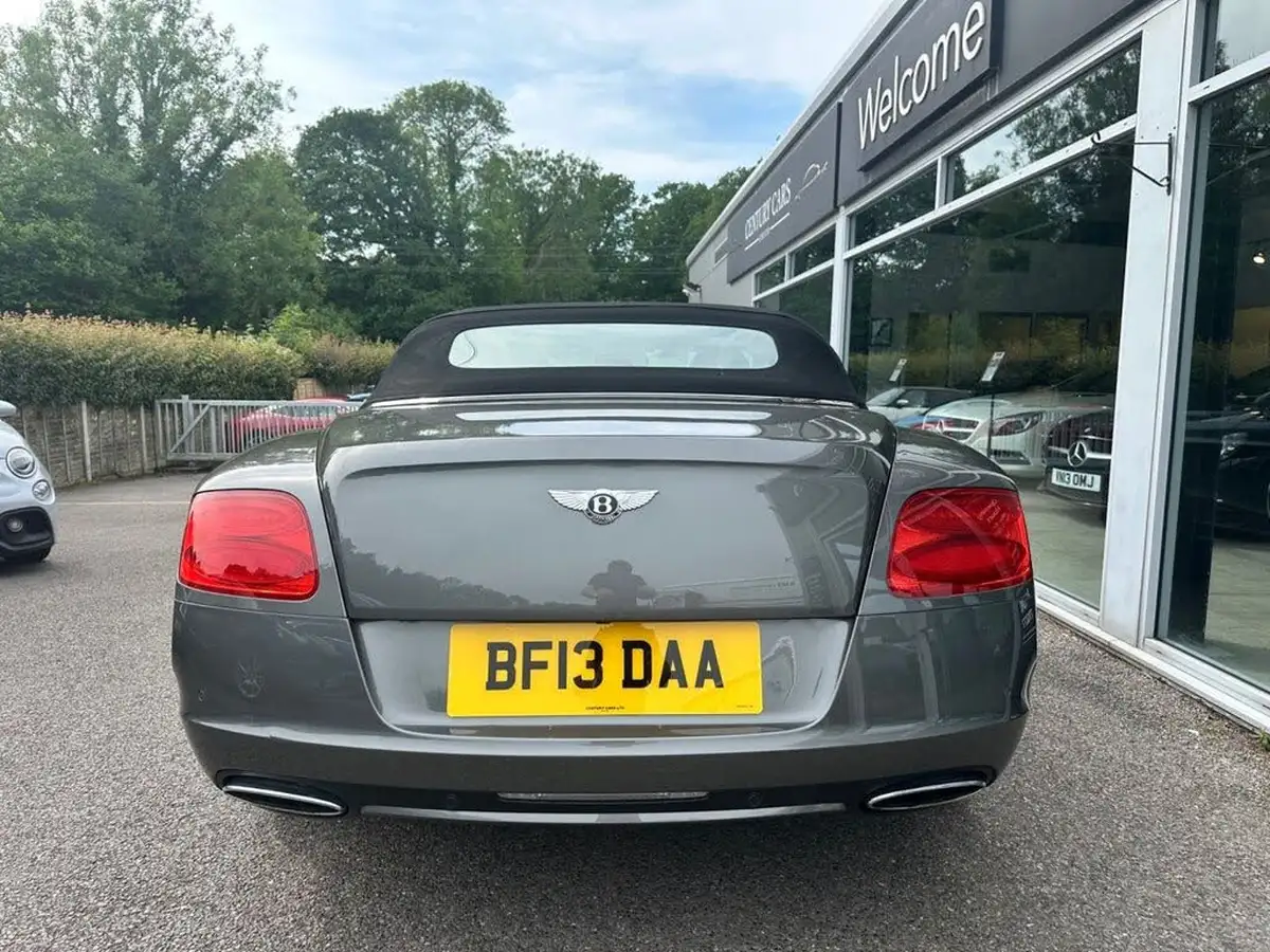 2013-bentley-continental-60-gtc-big-25
