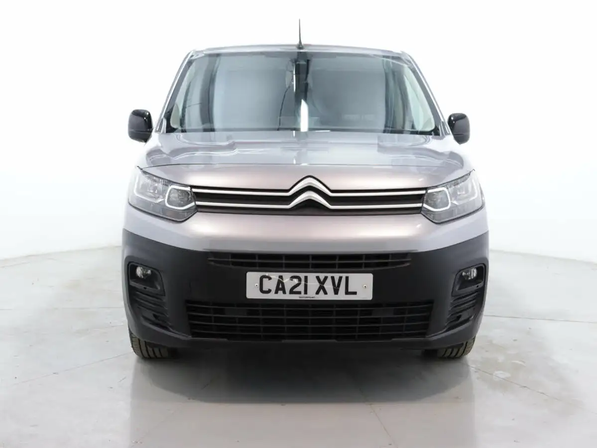 2021-citroen-berlingo-15bluehdi-1000-driver-130pseu6dt-e-ss-eat8-big-1