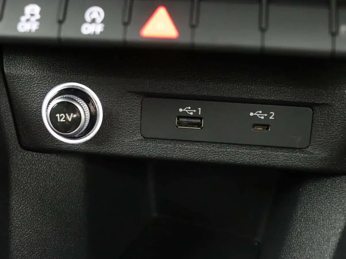 2020-audi-a1-15-35-tfsi-s-line-tronic-big-36