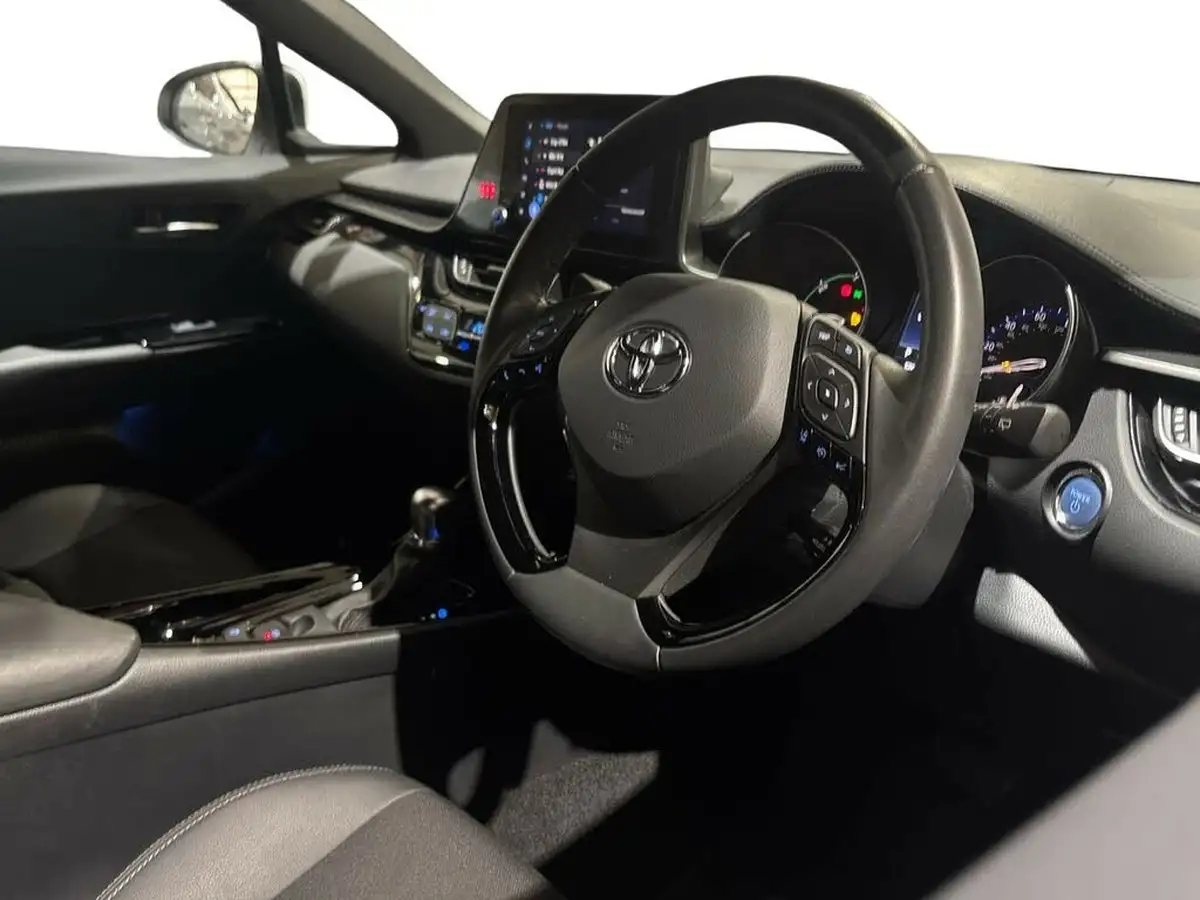 2023-toyota-c-hr-18-vvt-i-design-120bhp-big-7
