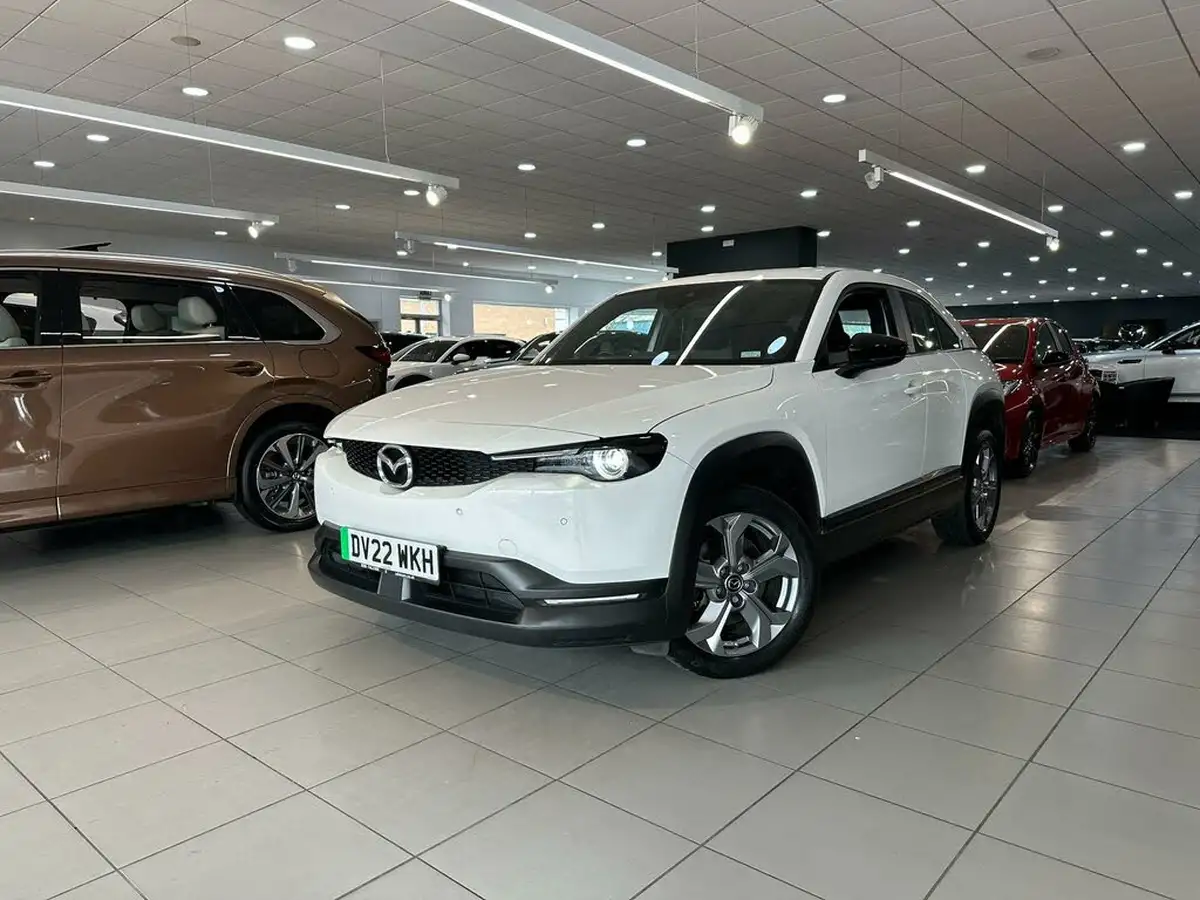 2022-mazda-mx-30-e-se-l-lux-big-1