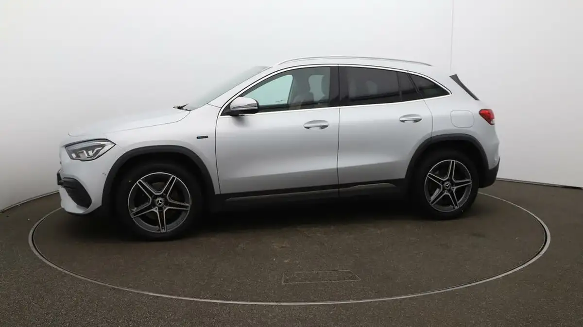 2021-mercedes-benz-gla-class-13-gla-250e-exclusive-edition-big-60