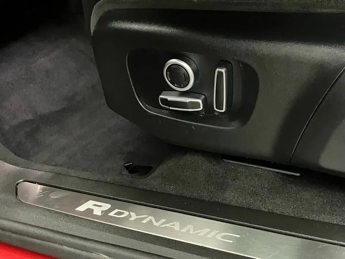 2021-land-rover-range-rover-evoque-20-p250-r-dynamic-s-big-25