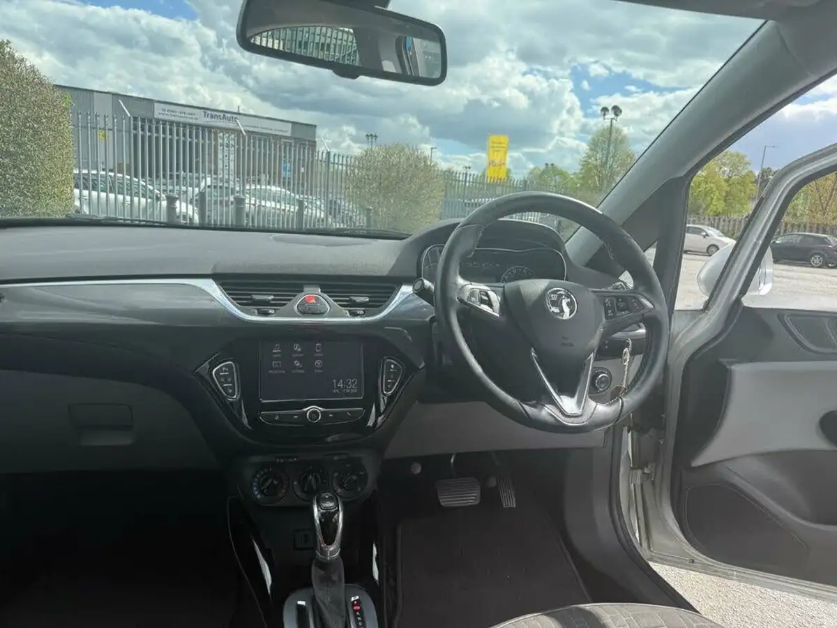 2016-vauxhall-corsa-14i-se-90ps-5d-1398cc-auto-big-48