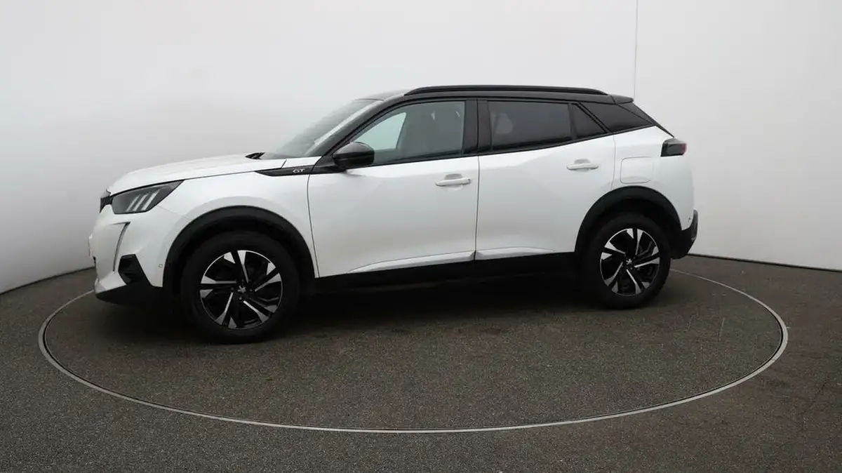 2022-peugeot-2008-suv-12-puretech-gt-big-61
