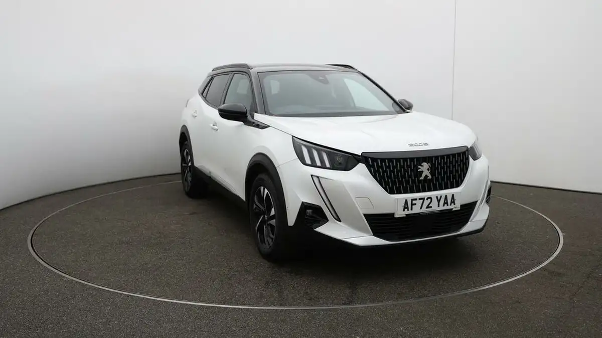 2022-peugeot-2008-suv-12-puretech-gt-big-37