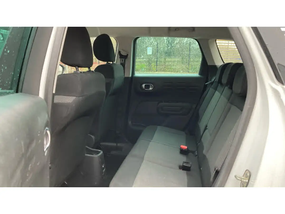 2018-citroen-c3-aircross-12-puretech-flair-110ps-ss-big-15