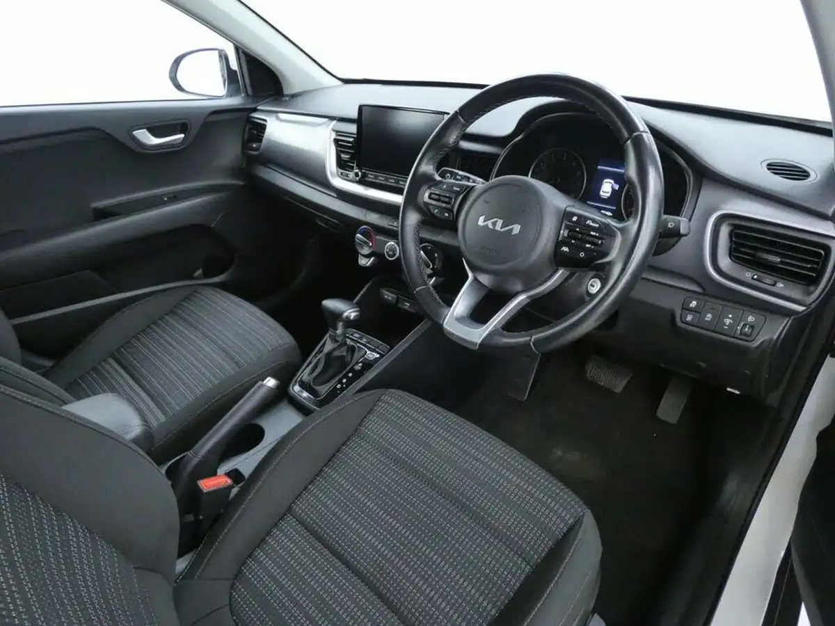 2021-kia-stonic-10-t-gdi-2-99bhp-dct-big-7