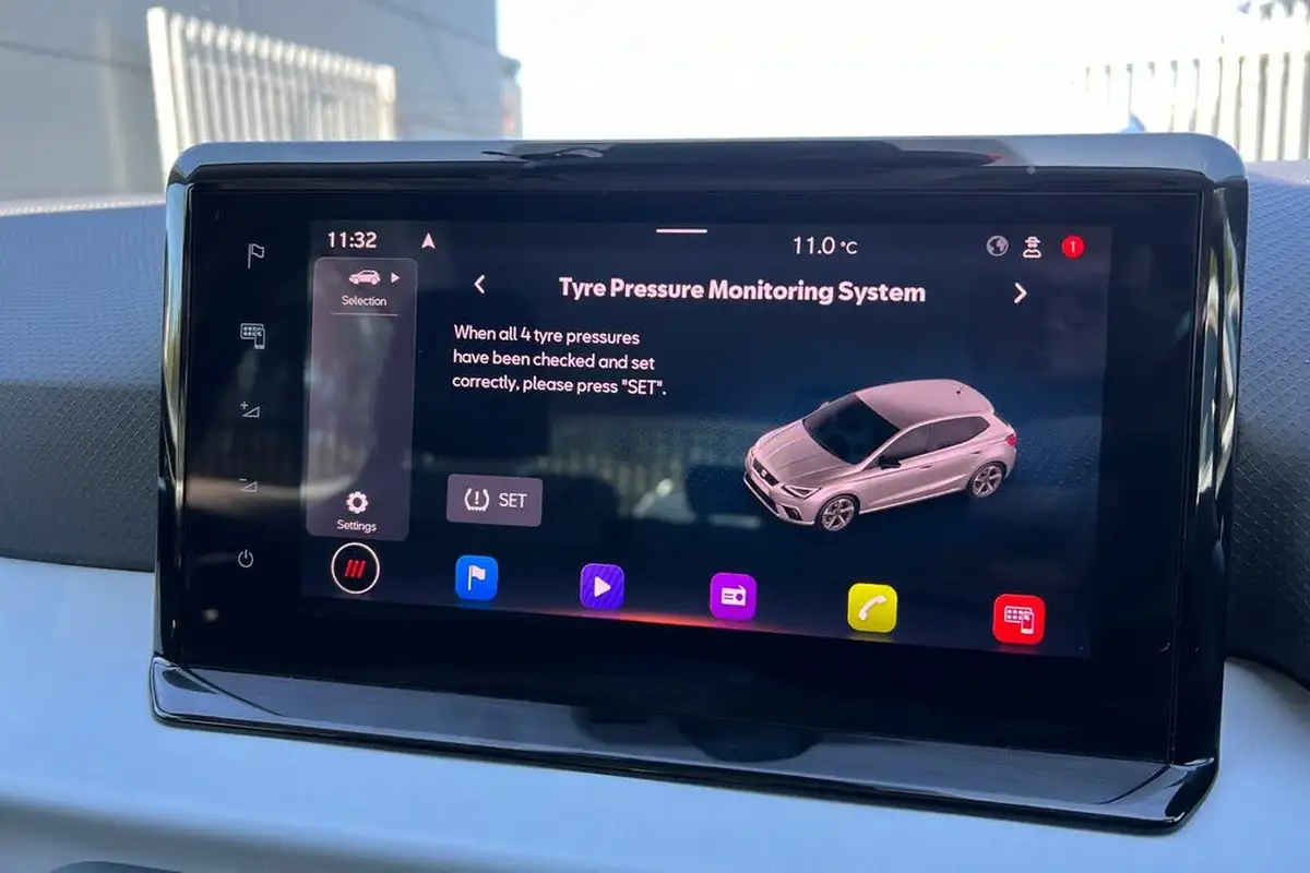 2022-seat-ibiza-10-tsi-se-technology-big-40