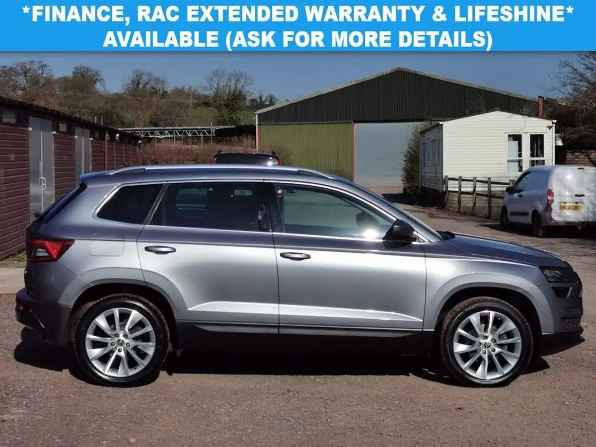 2019-skoda-karoq-15-tsi-se-l-dsg-big-2