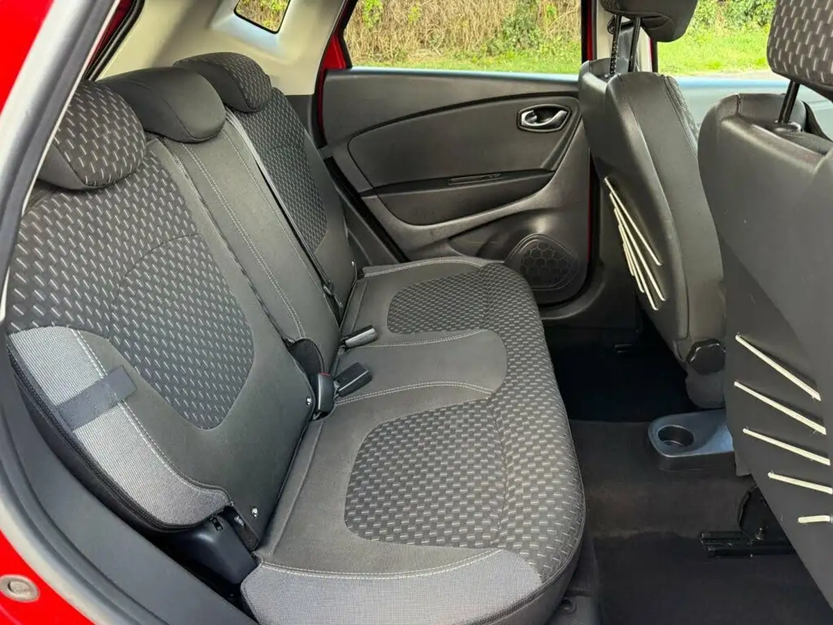 2018-renault-captur-12-tce-dynamique-s-nav-big-12