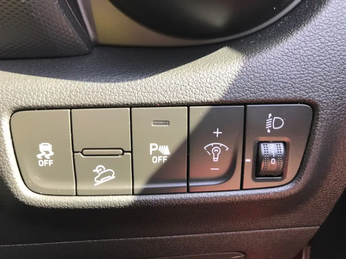 2022-hyundai-kona-10-t-gdi-n-line-big-28