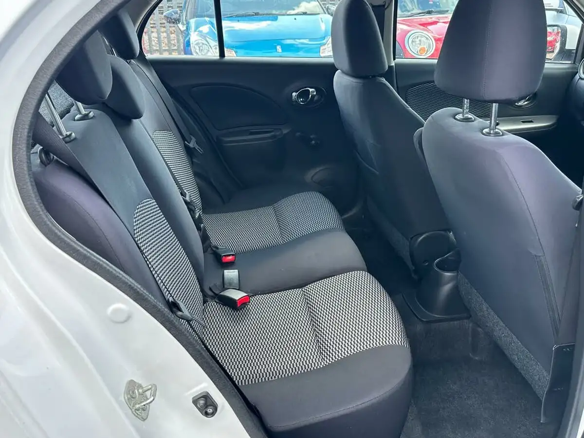 2014-nissan-micra-12-acenta-80ps-big-19