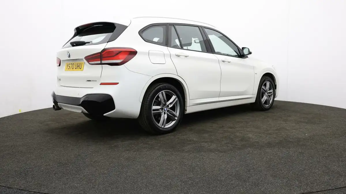 2020-bmw-x1-15-xdrive-25e-phev-m-sport-big-24