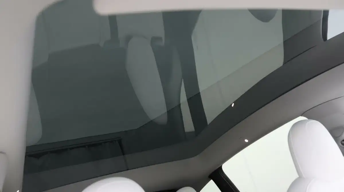 2021-tesla-model-3-e-long-range-4x4-big-23