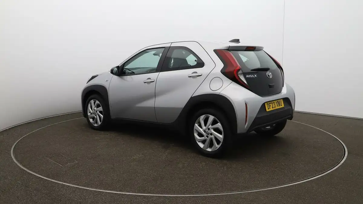 2023-toyota-aygo-x-10-vvt-i-pure-big-55