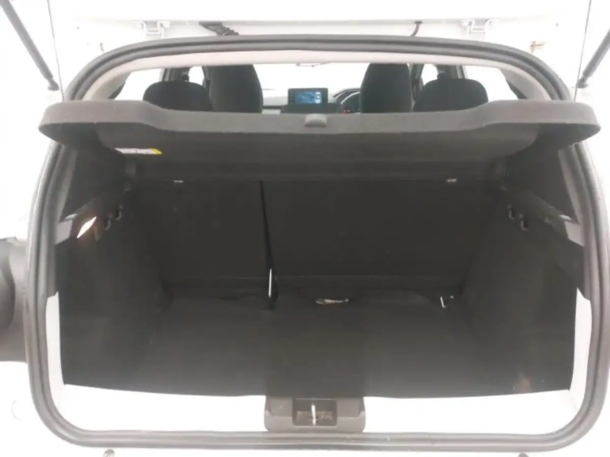 2023-dacia-sandero-10-tce-expression-100bhp-bi-fuel-big-7