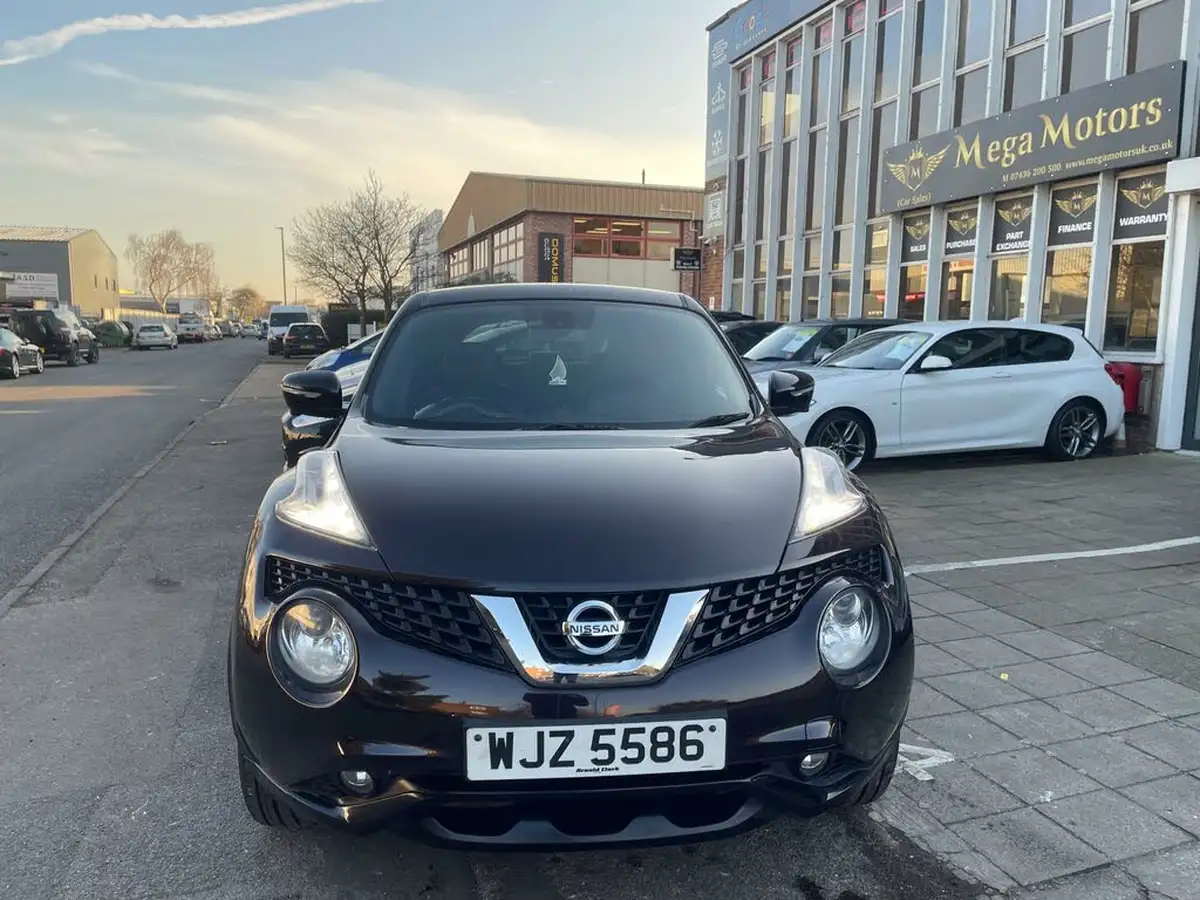 2014-nissan-juke-16-tekna-117ps-1598cc-xtronic-cvt-big-1