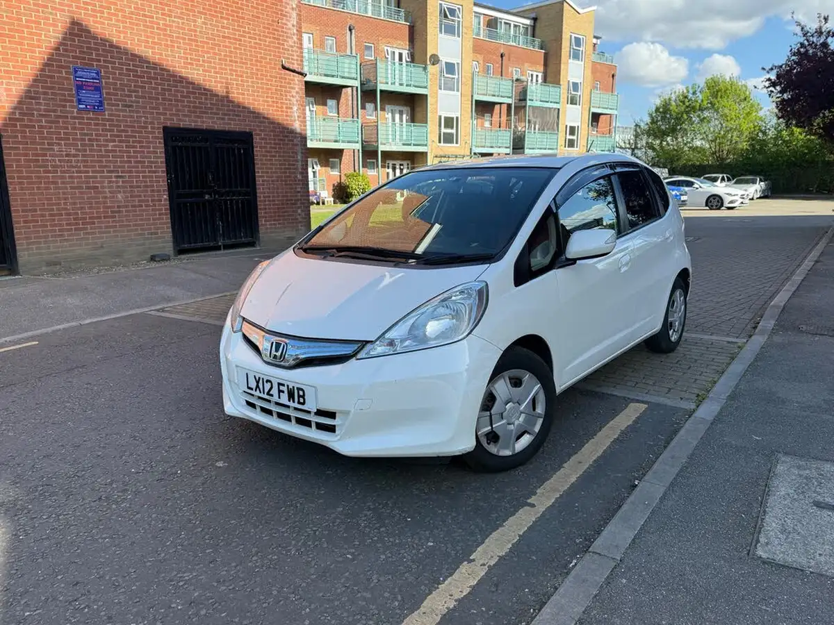 2012-honda-jazz-big-5