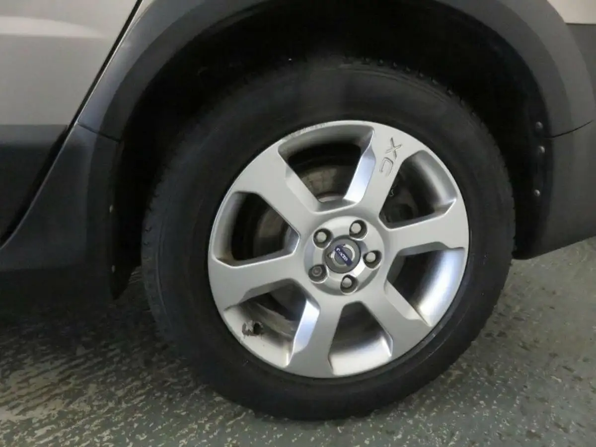 2008-volvo-xc70-24td-d5-se-lux-geartronic-big-47