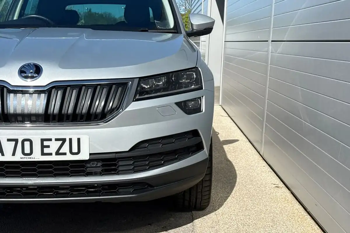 2020-skoda-karoq-20tdi-se-l-150ps-4x4-dsg-big-25