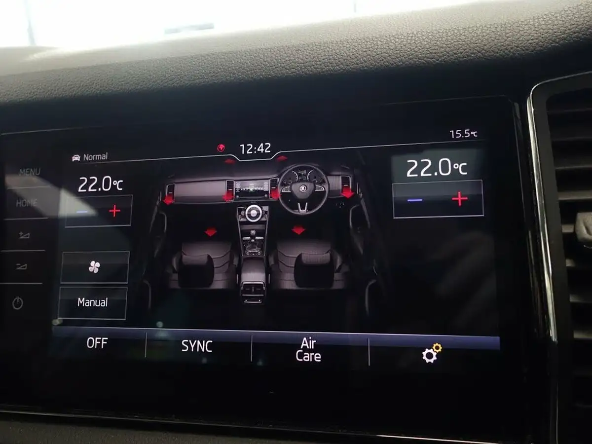 2019-skoda-kodiaq-20tdi-scout-190ps-seats-scr-dsg-big-36