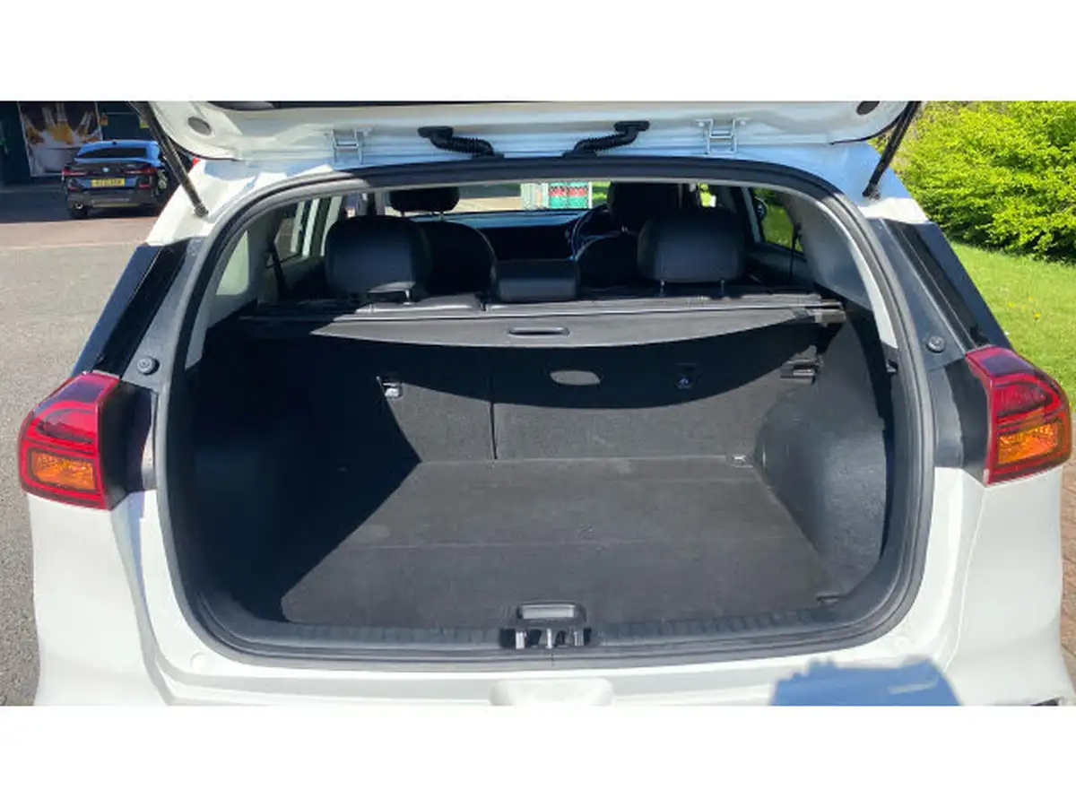 2019-kia-niro-16-gdi-3-156kwh-big-3