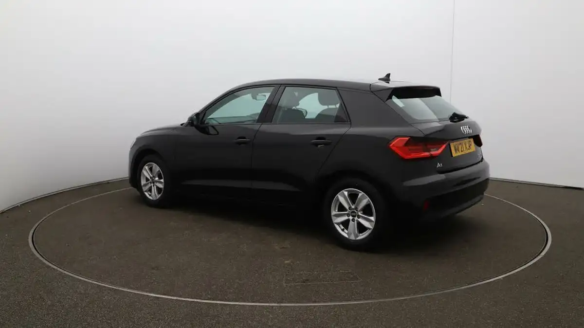 2021-audi-a1-10-25-tfsi-technik-big-25