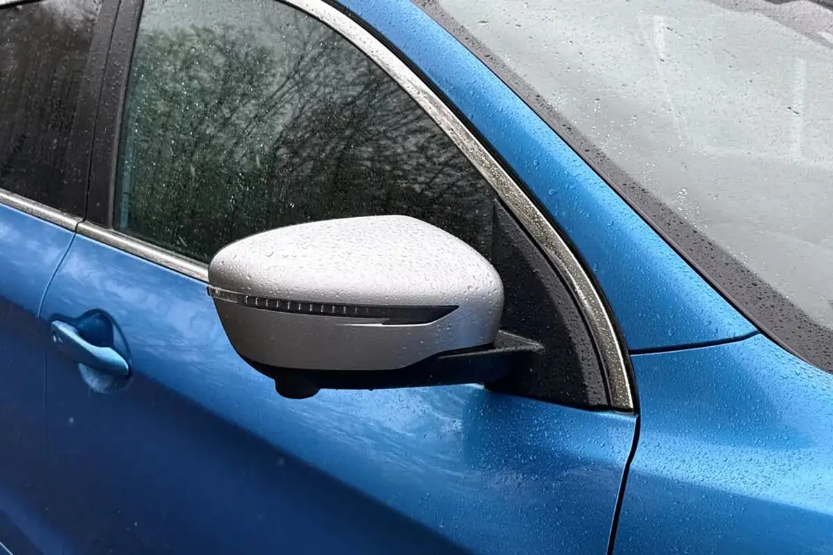 2019-nissan-qashqai-15dci-tekna-dct-big-26