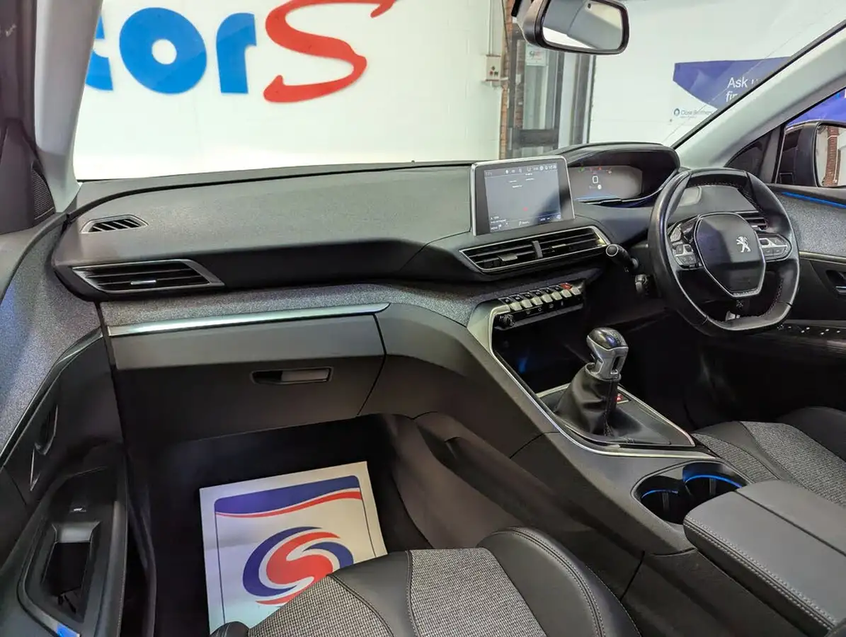 2019-peugeot-3008-suv-15-bluehdi-allure-big-5